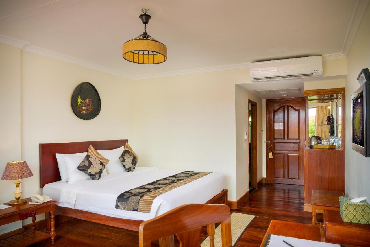 Silk D'Angkor Boutique Hotel Siem Reap Luaran gambar